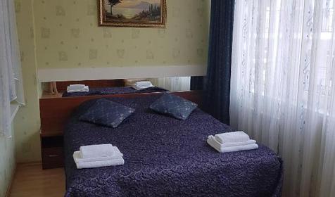 Апартаменты пятиместные трехкомнатные. Гостиница Южный берег, Алушта, Крым