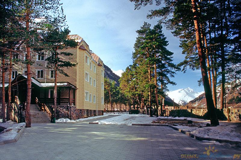 Отель Ozon Grand (Озон Гранд), Кабардино-Балкария, Эльбрус, Тегенекли ...