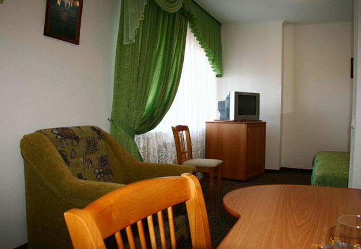 Стандарт. Гостиница Ямал, Крым, пос. Гурзуф