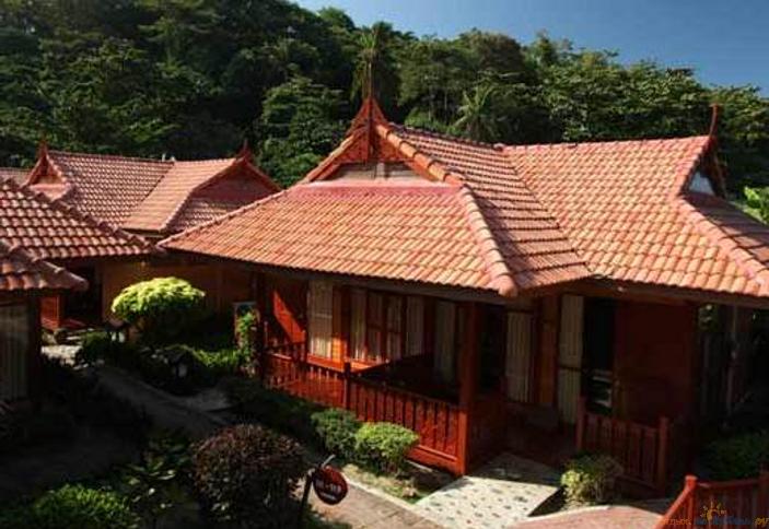 Deluxe Bungalow. Отель PP Erawan Palms Resort, острова Пхи Пхи, Таиланд