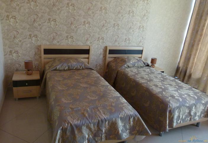 Полулюкс с раздельными кроватями