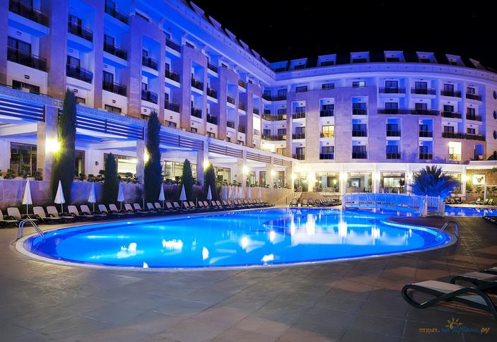 Отель Imperial Sunland Resort