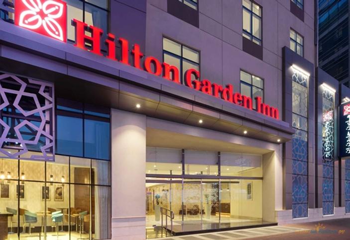 Отель Hilton Garden Inn Dubai Al Muraqabat, Дубай, ОАЭ