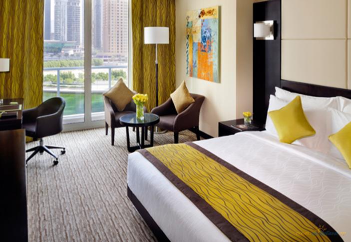 Отель Movenpick Hotel Jumeirah Lakes Towers, ОАЭ, Дубай