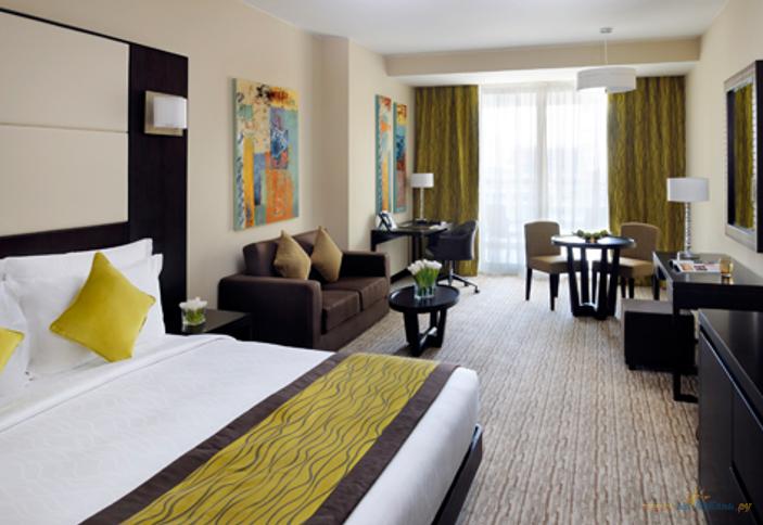 Отель Movenpick Hotel Jumeirah Lakes Towers, ОАЭ, Дубай