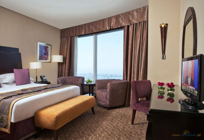 Отель Rose Rayhaan by Rotana, Дубай, ОАЭ