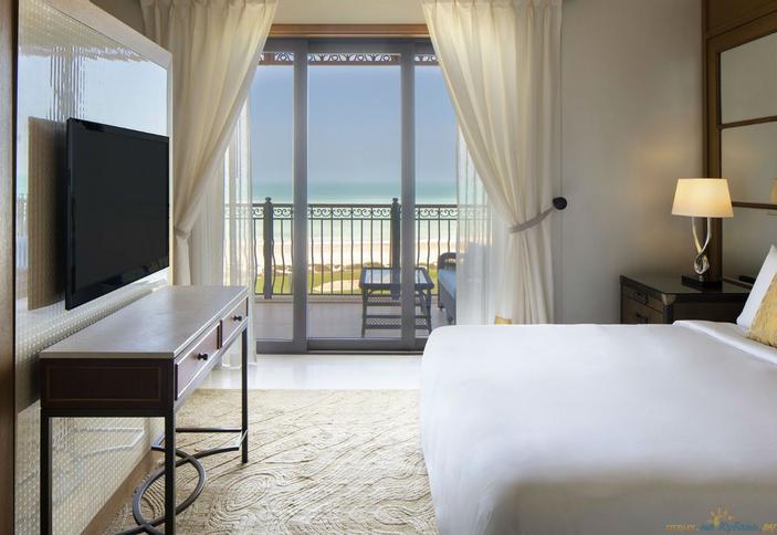 The St. Regis Saadiyat Island Resort, Абу-Даби, ОАЭ