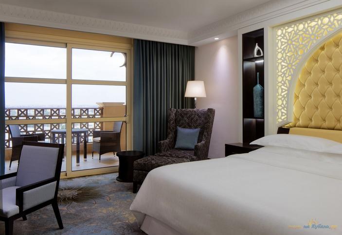 Курортный отель Sheraton Sharjah Beach, ОАЭ, Шарджа