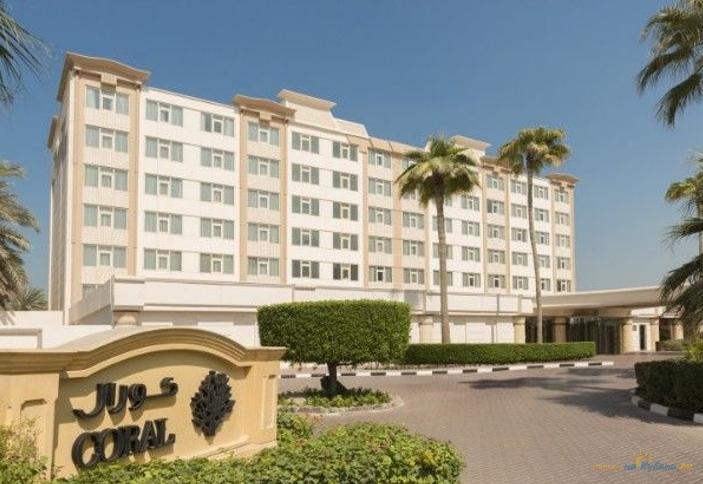Отель Coral Beach Resort Sharjah