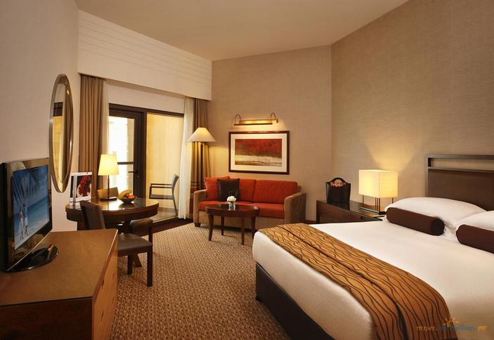 ОАЭ, Дубай, Amwaj Rotana Jumeirah Beach