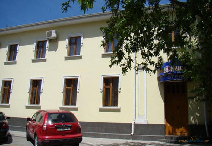 Прага