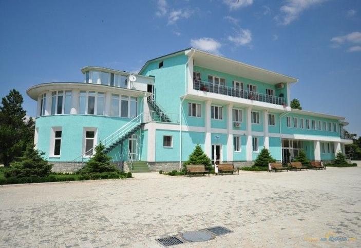 Пансионат Солнечный. Крым, Симферополь, Николаевка