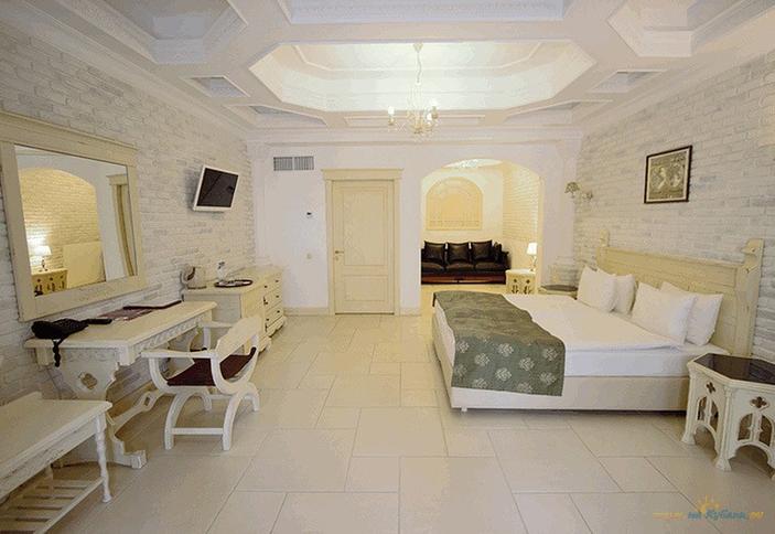 Полулюкс. Soldaya Grand Hotel & Resort, Крым