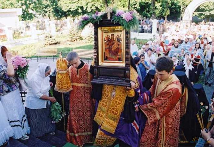 Икона Всецарица прибыла в женский монастырь во имя иконы «Всецарица». Краснодар
