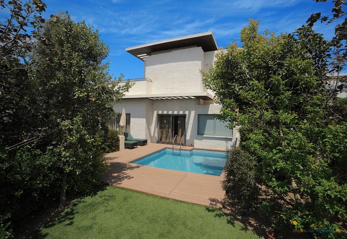 Garden Villa with Private Pool