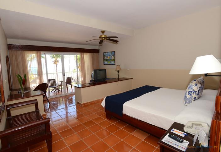 Ocean Front Suite