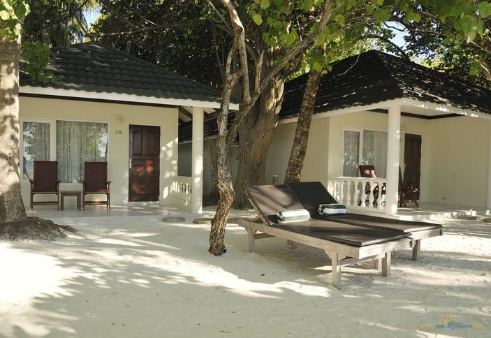 Superior Beach Bungalow