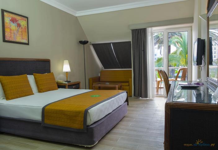 Hotel Family Room