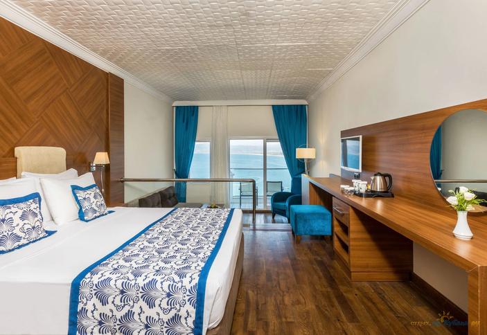Main Building Junior Suite