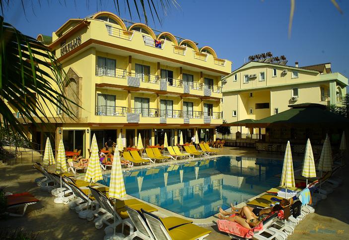 Elamir Grand Lukullus