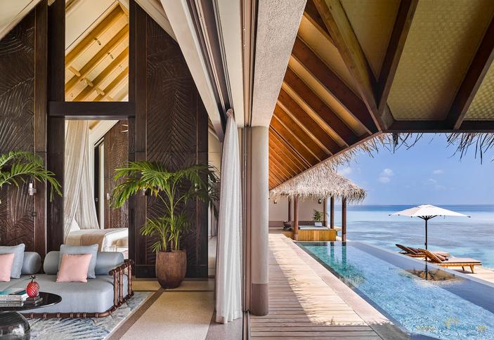 Three Bedroom Ocean Residence With Two Pools