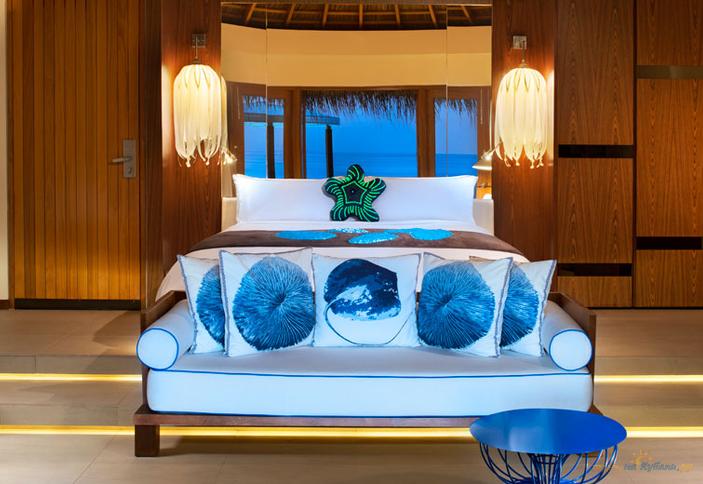 Fabulous Overwater Oasis
