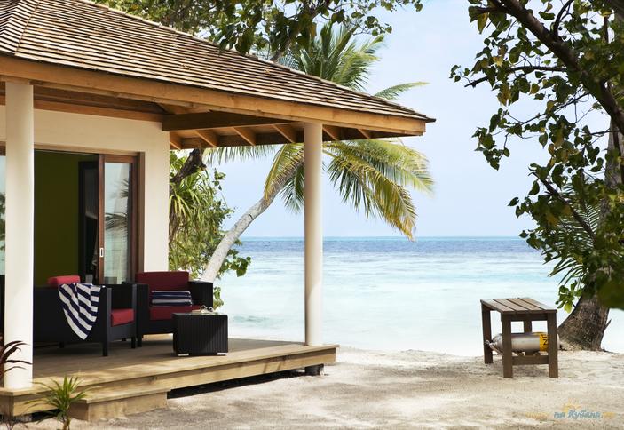Jacuzzi Beach Villa