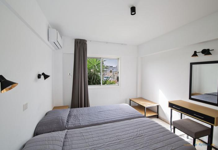 Studio with Air Condition