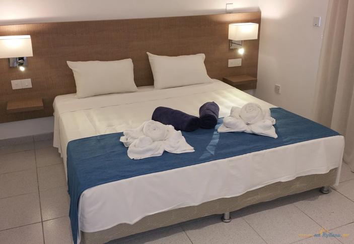Two Bedroom Suite Pool & Sea View