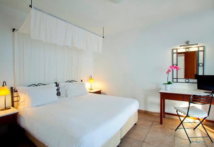 Superior One Bedroom