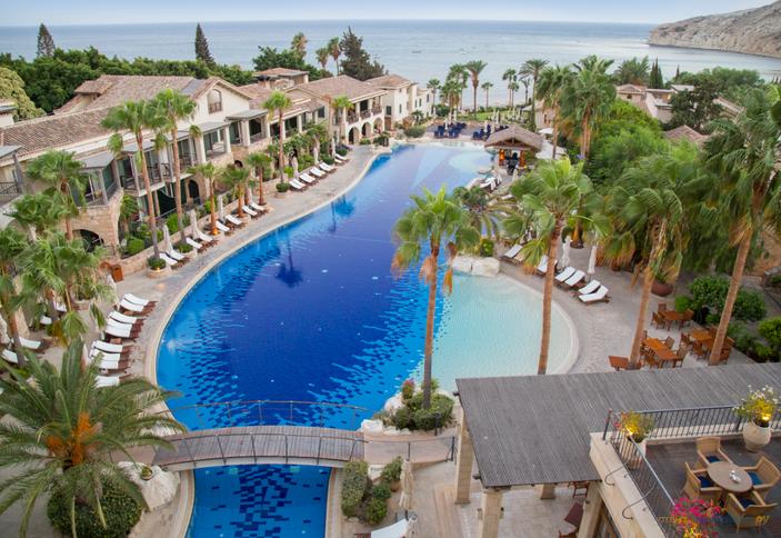Columbia Beach Resort
