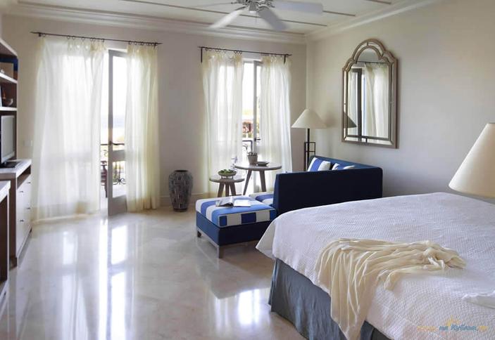 Garden Studio Suite with Private Pool