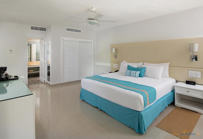 Sun Club Junior Suite