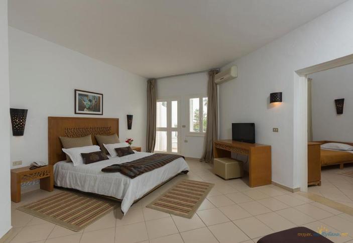Family Room Sea View