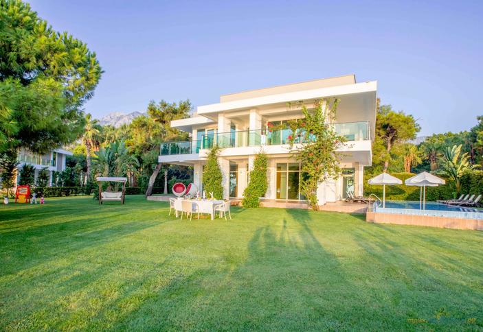 Villa Dreams Beach