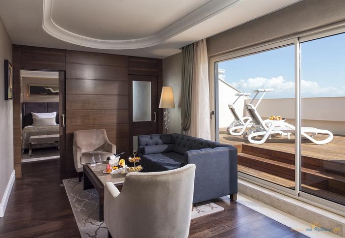 Executive Suite