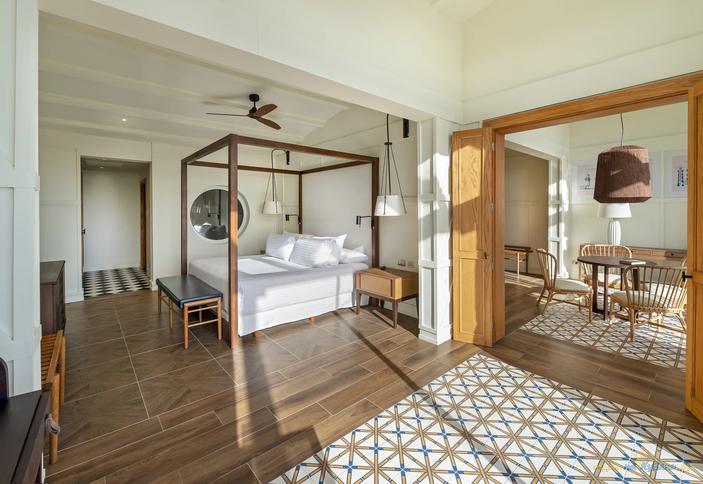 Privilege Royal Master Suite Ocean View