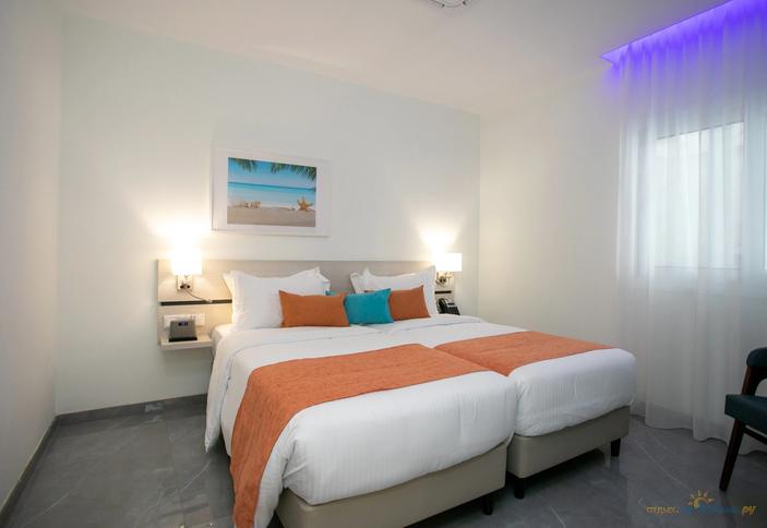 One Bedroom Suite
