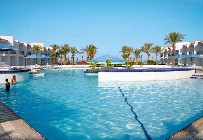 Regina Nuweiba