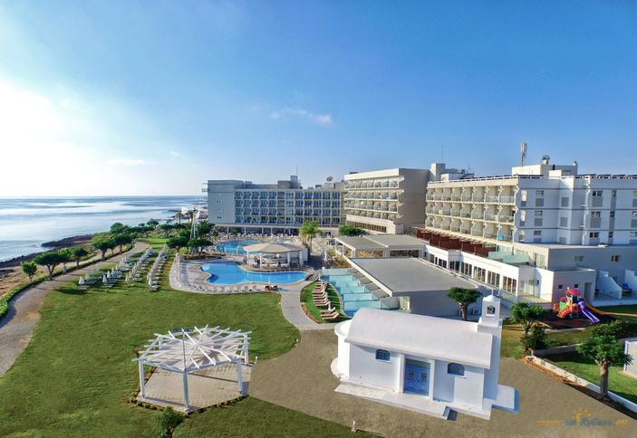 Pernera Beach Hotel