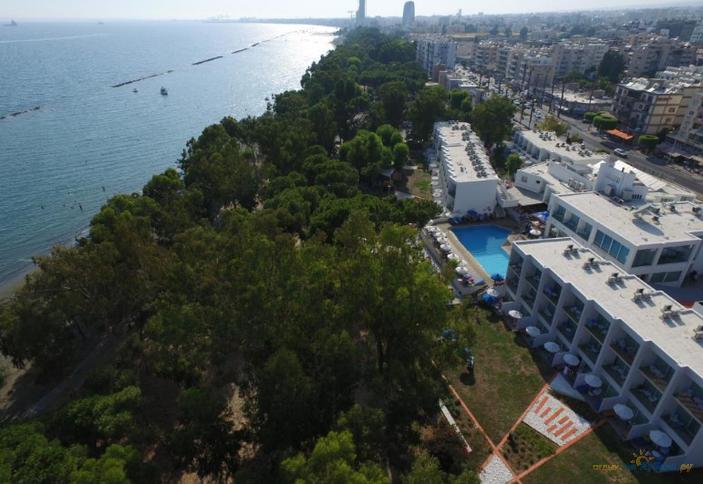 Park Beach Hotel