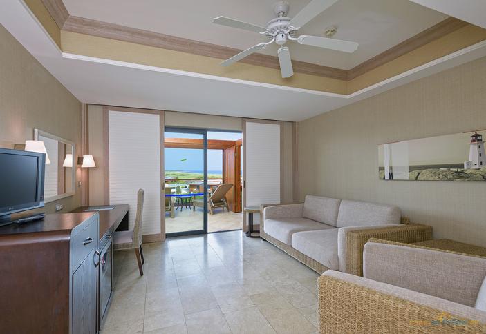 Family Dublex Pool Suite Side Sea View