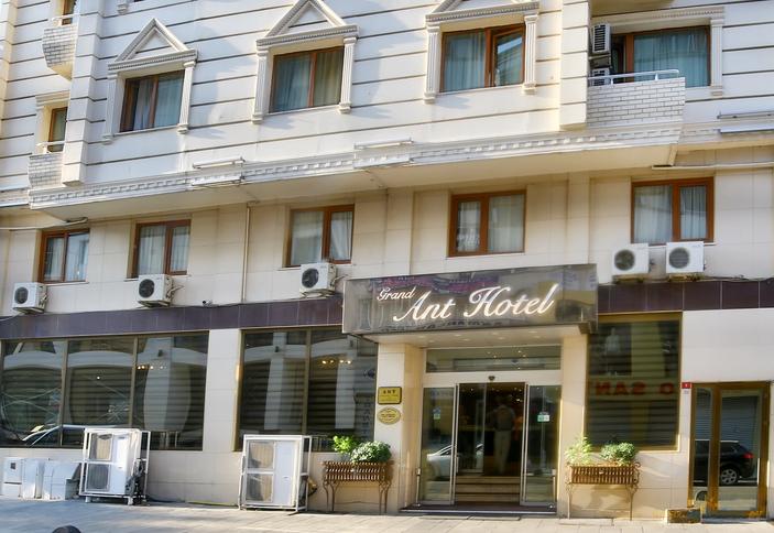 Grand Ant Hotel