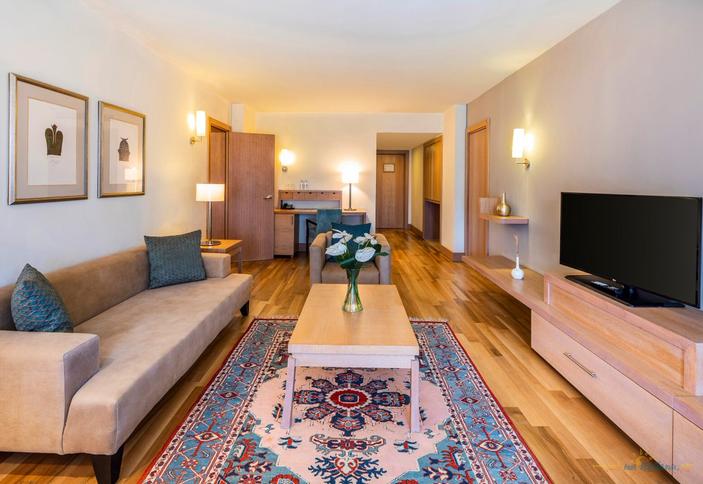 Two Bedrooms Suite Golf View