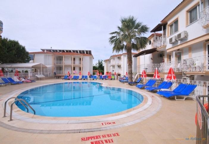 Karbel Beach Hotel