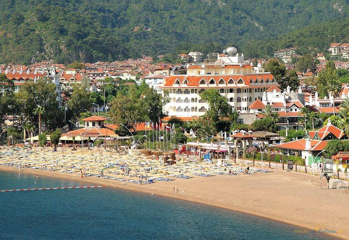 Fortuna Beach Hotel