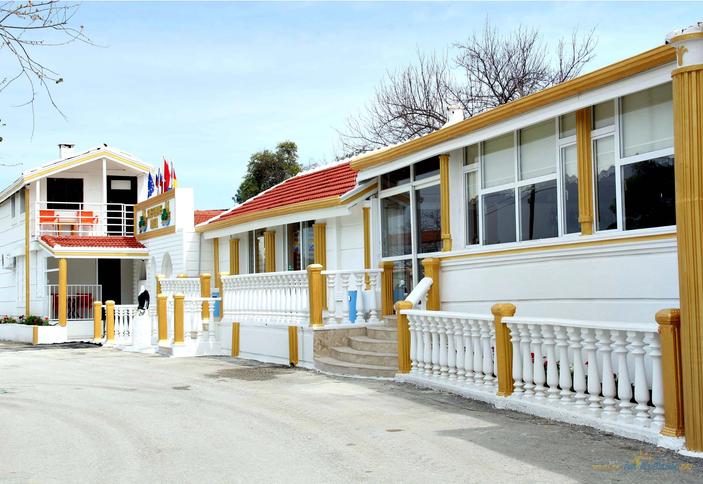 Side Temple
