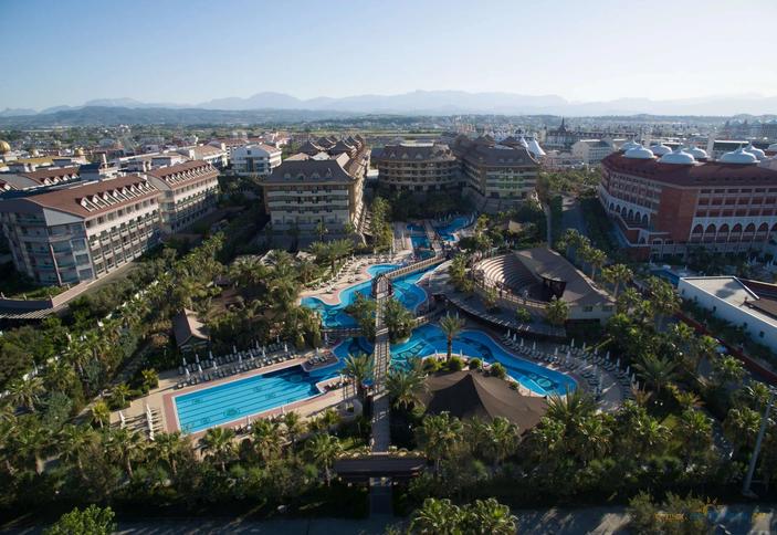 Royal Dragon Hotel