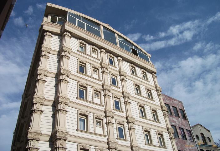 Laleli Blue Marmaray Hotel