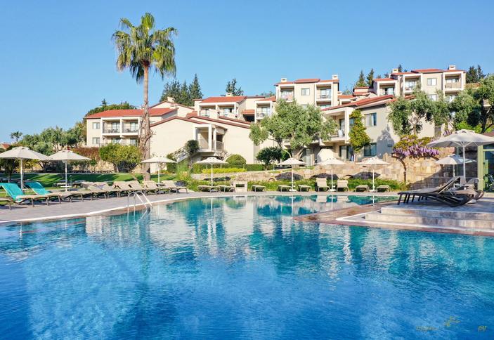 Arum Barut Collection